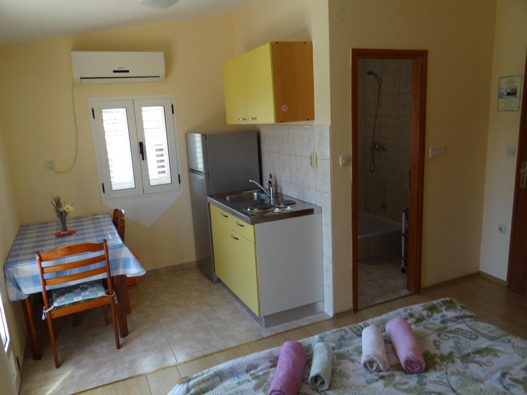 Apartments Jerković Stari Grad  Buitenkant foto
